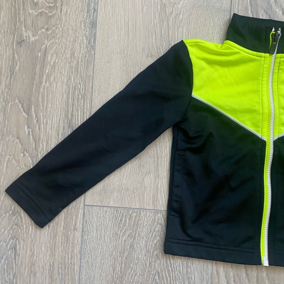 Nike Toddler Tracksuit - Size 2T - Picture 4 of 13